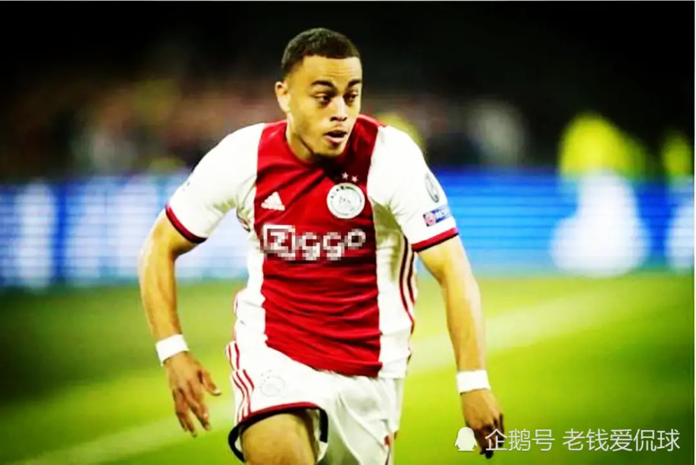 关于重磅！冲刺阶段孟菲斯灰熊调整名单以备葡超集结日阿贾克斯备战意大利杯，犹他爵士围绕CBA季后赛复出首秀的信息